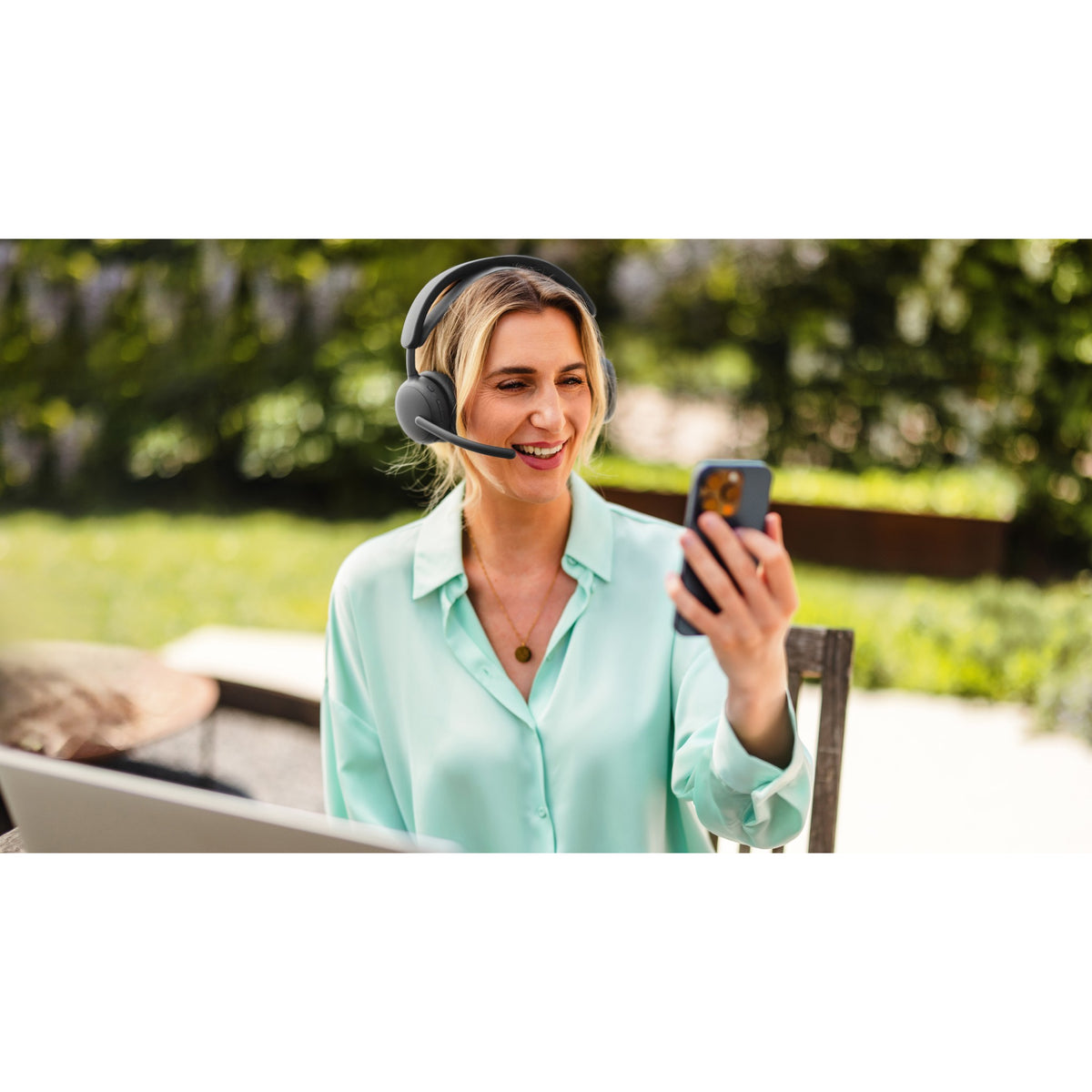 Logitech Zone Wireless 2 ES for Business Microsoft Teams Bluetooth headset, Graphite (981-001593) - additional view