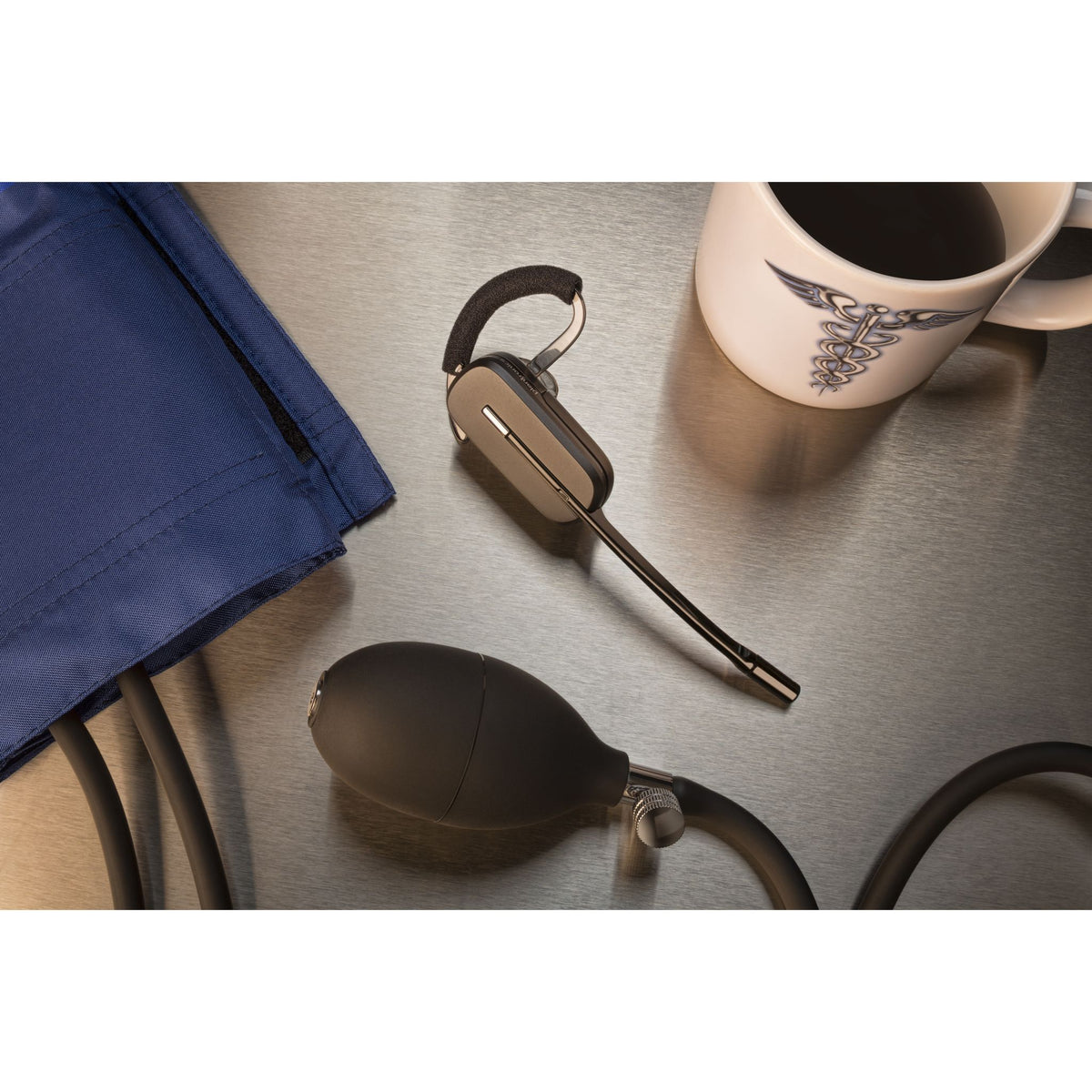 Poly CS540A convertible DECT wireless headset (8J8V4AA) - alternate view